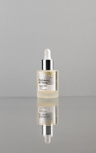 Serum_Brightening03_HR